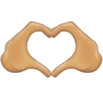 🫶🏼 Tangan Membentuk Hati Warna Kulit Cerah Sedang Emojipedia