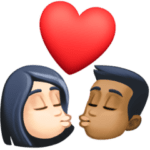 👩🏻‍❤️‍💋‍👨🏾 Berciuman Wanita dengan Pria Warna Kulit Cerah dengan Warna Kulit Gelap Sedang Facebook