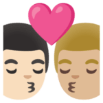 👨🏻‍❤️‍💋‍👨🏼 Berciuman Pria dengan Pria Warna Kulit Cerah dengan Warna Kulit Cerah Sedang Google
