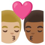 👨🏼‍❤️‍💋‍👨🏾 Berciuman Pria dengan Pria Warna Kulit Cerah Sedang dengan Warna Kulit Gelap Sedang Google