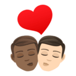 👨🏾‍❤️‍💋‍👨🏻 Berciuman Pria dengan Pria Warna Kulit Gelap Sedang dengan Warna Kulit Cerah JoyPixels
