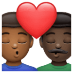 👨🏾‍❤️‍💋‍👨🏿 Berciuman Pria dengan Pria Warna Kulit Gelap Sedang dengan Warna Kulit Gelap WhatsApp
