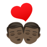 👨🏿‍❤️‍💋‍👨🏿 Berciuman Pria dengan Pria Warna Kulit Gelap JoyPixels