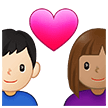 👩🏽‍❤️‍👨🏻 Pasangan dengan Hati Wanita dengan Pria Warna Kulit Sedang dengan Warna Kulit Cerah Samsung