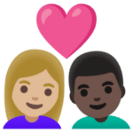 👩🏼‍❤️‍👨🏿 Pasangan dengan Hati Wanita dengan Pria Warna Kulit Cerah Sedang dengan Warna Kulit Gelap Google 1