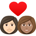 👩🏻‍❤️‍👩🏽 Pasangan dengan Hati Wanita dengan Wanita Warna Kulit Cerah dengan Warna Kulit Sedang JoyPixels